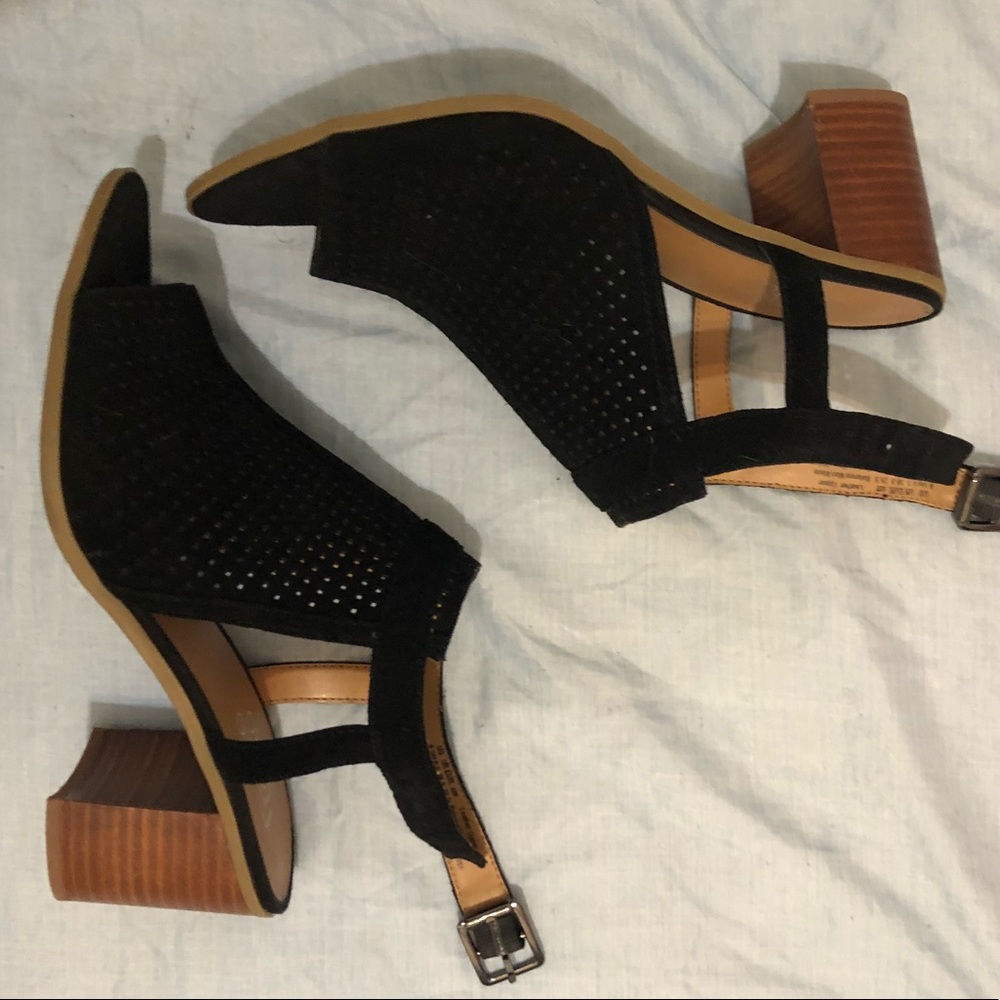 💥 SALE 8.5 Franco Sarto Black Sandal Heel